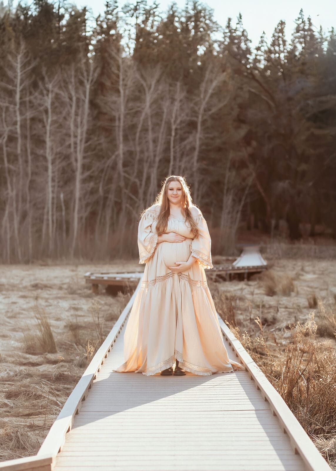 outdoor maternity session in Oakdale California 
